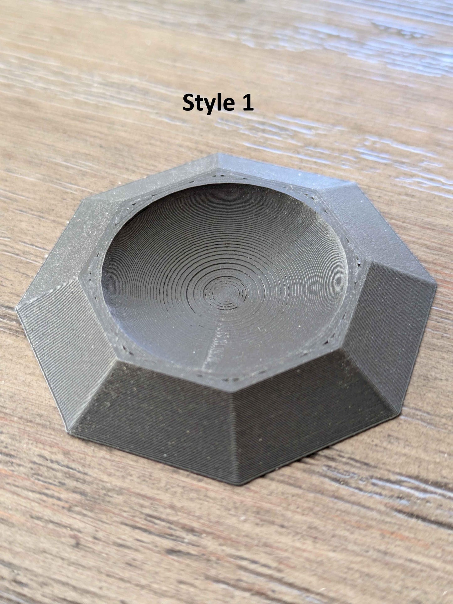 Tip Resistant Reptile Feeding Dish Travel Bowl
