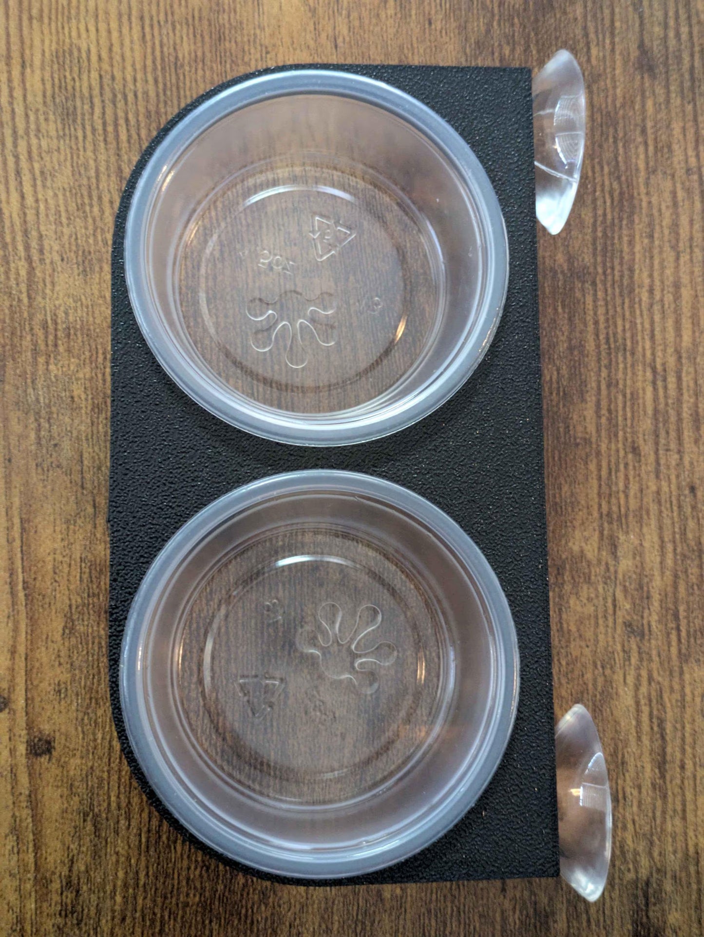 1.5 oz Reptile Feeding Ledge