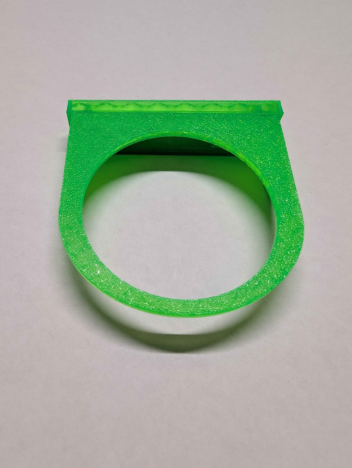 Magnetic Reptile Feeding Ledge | Single Bowl Gecko Feeder | 1.5 oz Cup Holder for Crested Geckos, Lizards, and Small Reptiles